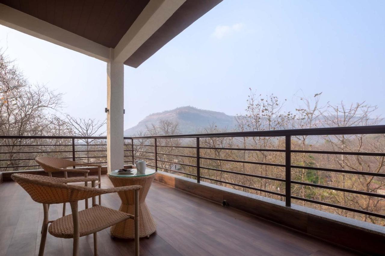 Eden Glade - Khopoli - Mountain-View Villa With Private Pool, Spacious Decks & Indoor Activities Exterior foto